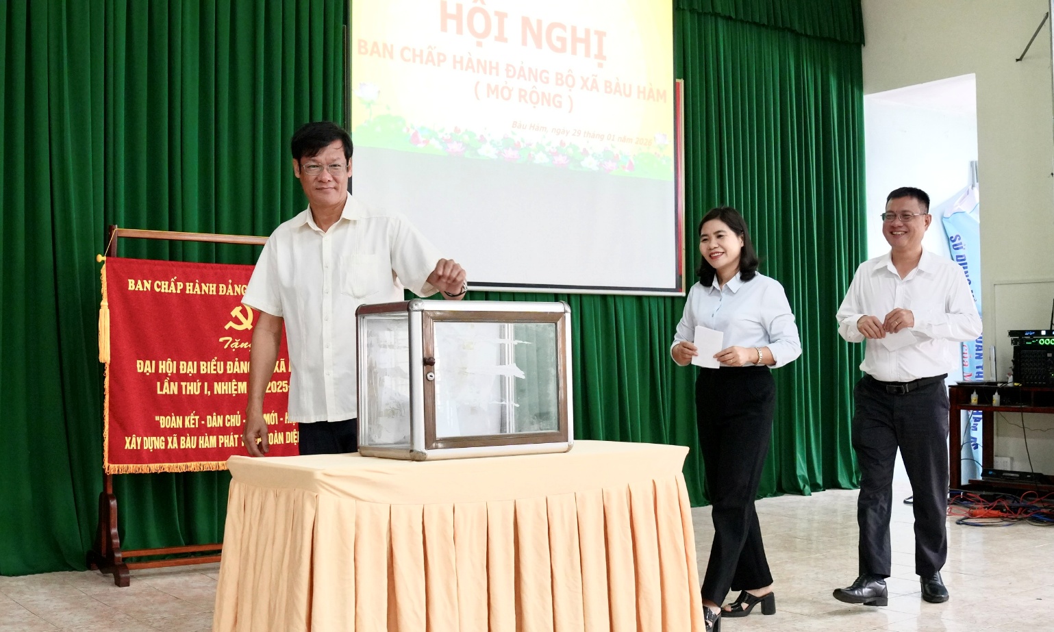 z7480153270247_35a32b9b423336f5243c6ba849e49d5c