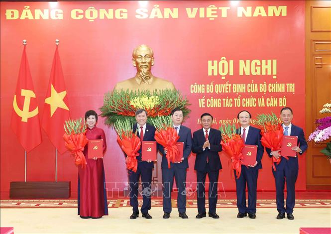 Ch&uacute; th&iacute;ch ảnh