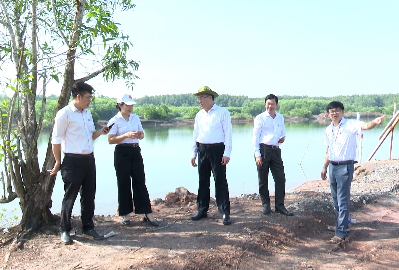 Description: D:\BAO DONG NAI\WEB HUYEN\New folder (2)\13160-2.jpg