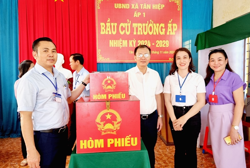 Description: D:\BAO DONG NAI\WEB HUYEN\New folder (3)\13360-2.jpg
