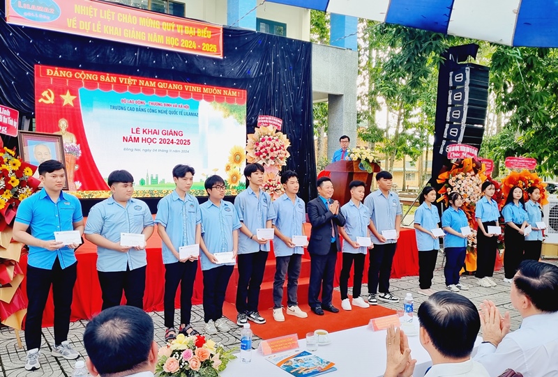 Description: D:\BAO DONG NAI\WEB HUYEN\New folder\13329-5.jpg