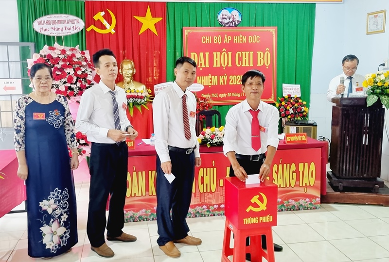 Description: D:\BAO DONG NAI\WEB HUYEN\New folder (3)\13560-3.jpg