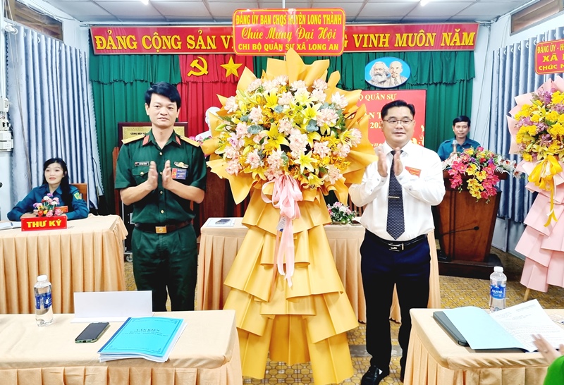 Description: D:\BAO DONG NAI\WEB HUYEN\New folder (5)\13708-2.jpg