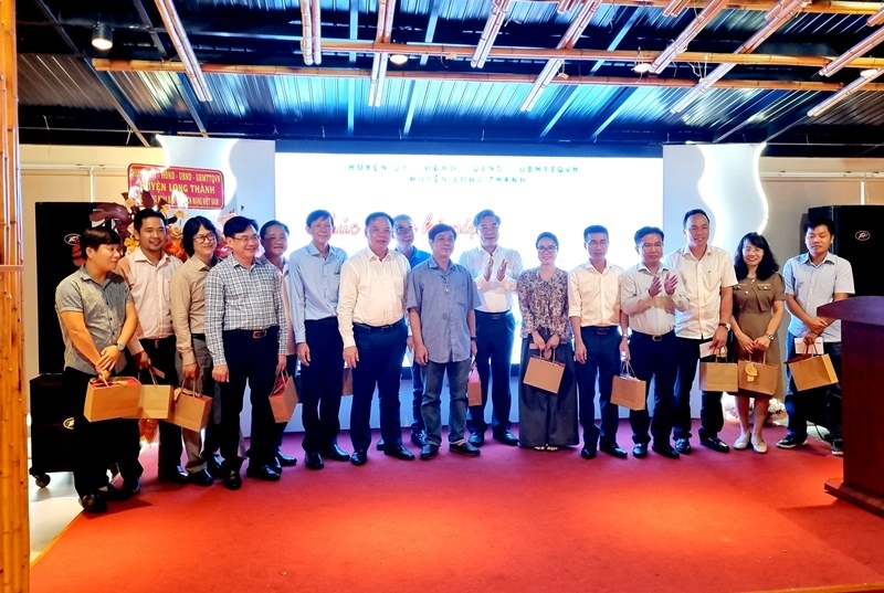 Description: D:\BAO DONG NAI\WEB HUYEN\New folder (8)\12235-3.jpg