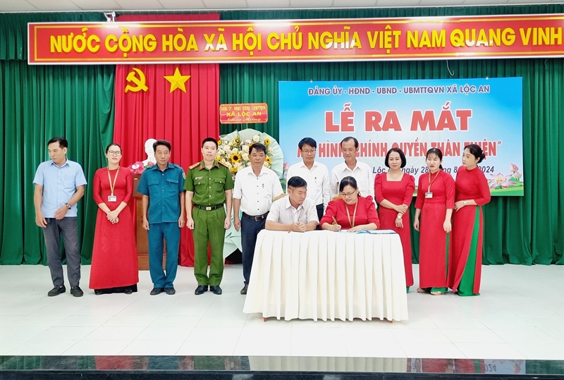 Description: D:\BAO DONG NAI\WEB HUYEN\New folder\12818-2.jpg