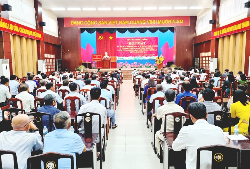 Description: D:\BAO DONG NAI\WEB HUYEN\New folder\12841-1.jpg