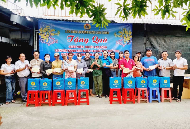 Description: D:\BAO DONG NAI\WEB HUYEN\New folder 11\14001-3.jpg