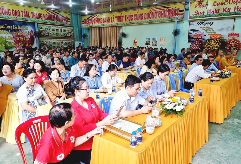 Description: D:\BAO DONG NAI\WEB HUYEN\New folder (2)\13944-2.jpg