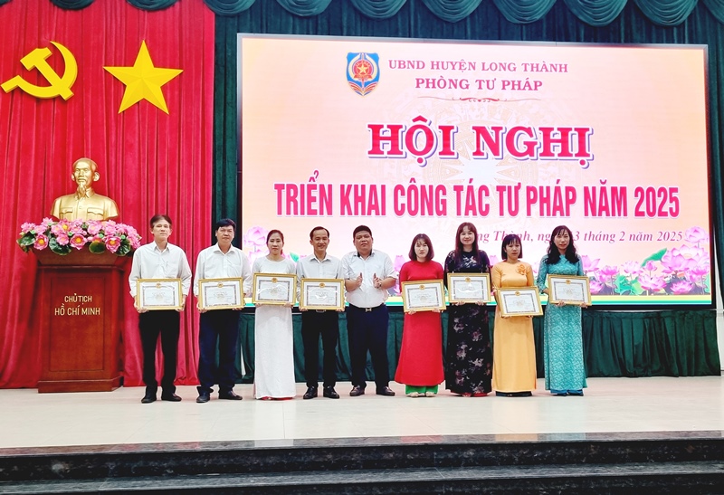 Description: D:\BAO DONG NAI\WEB HUYEN\New folder (2)\14178-3.jpg