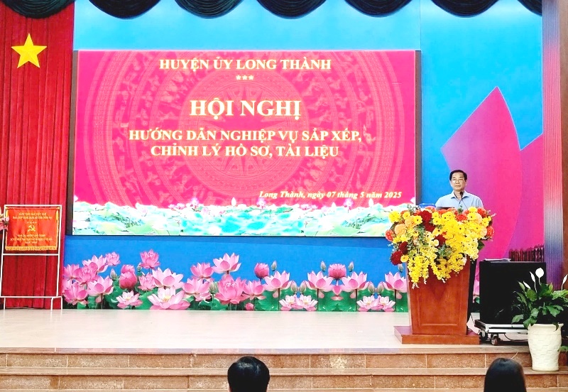 Description: D:\BAO DONG NAI\WEB HUYEN\14763\14763-2.jpg