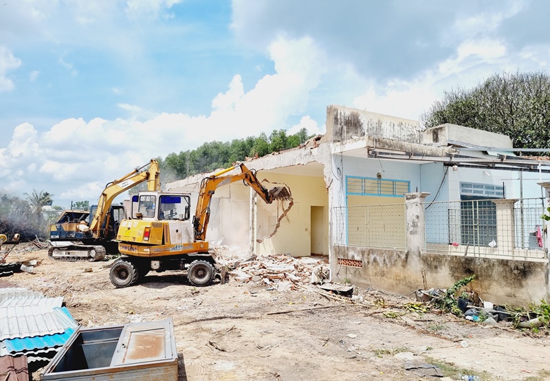 Description: D:\BAO DONG NAI\WEB HUYEN\New folder\14846-6.jpg