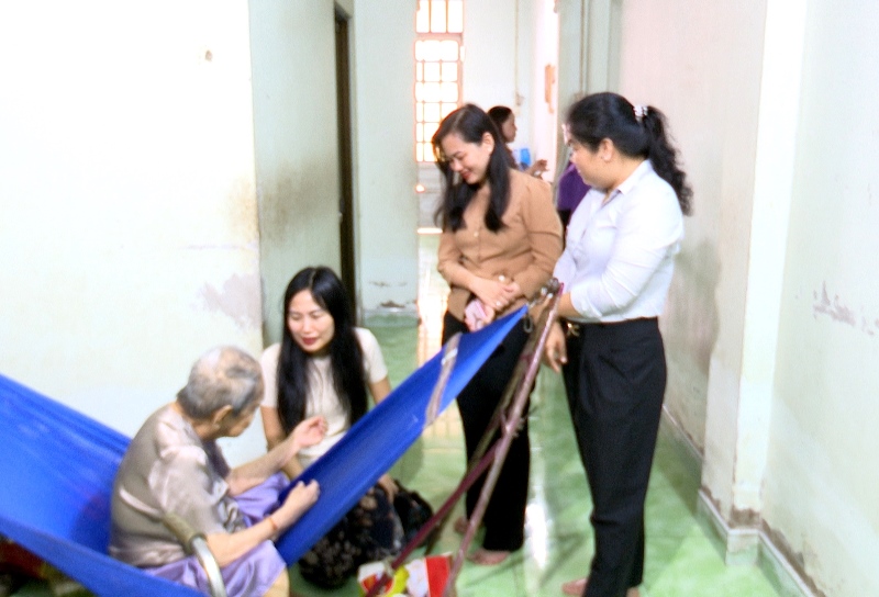 Description: D:\BAO DONG NAI\WEB HUYEN\New folder\14948-3.jpg