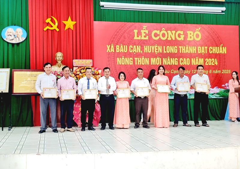Description: D:\BAO DONG NAI\WEB HUYEN\New folder (2)\14950-9.jpg
