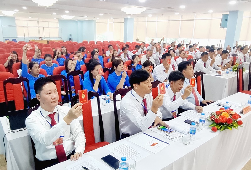 Description: D:\BAO DONG NAI\WEB HUYEN\New folder\14962-3.jpg