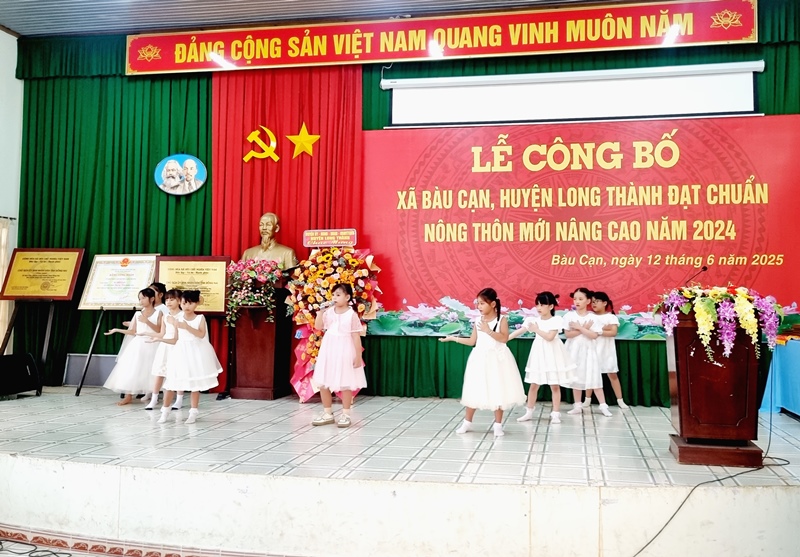 Description: D:\BAO DONG NAI\WEB HUYEN\New folder (2)\14950-2.jpg