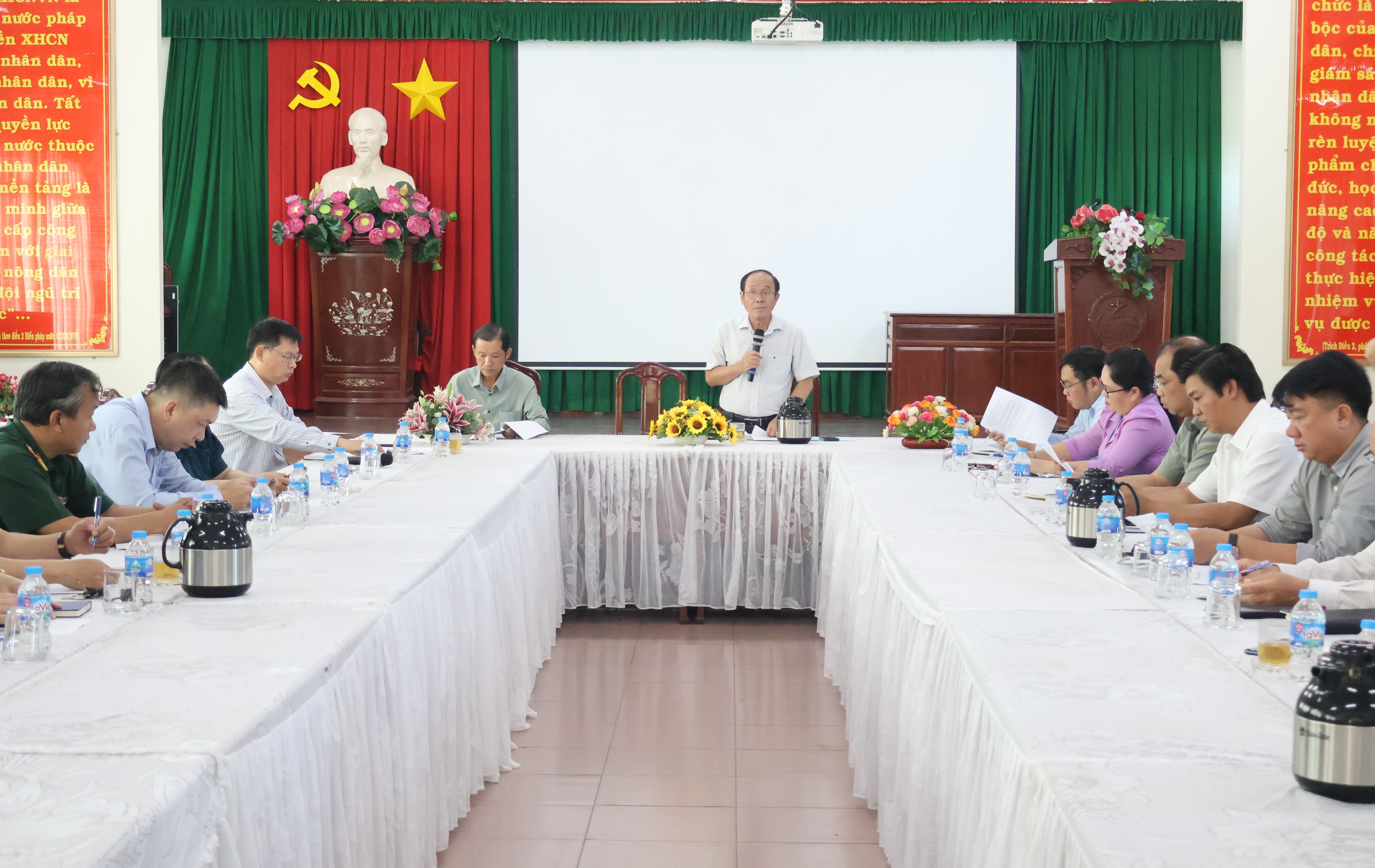 Description: G:\HÌNH ẢNH CÁC NĂM\2024\Thang 10\TRIỂN KHAI KẾ HOẠCH BẦU TRƯỞNG ẤP\IMG_7841.JPG