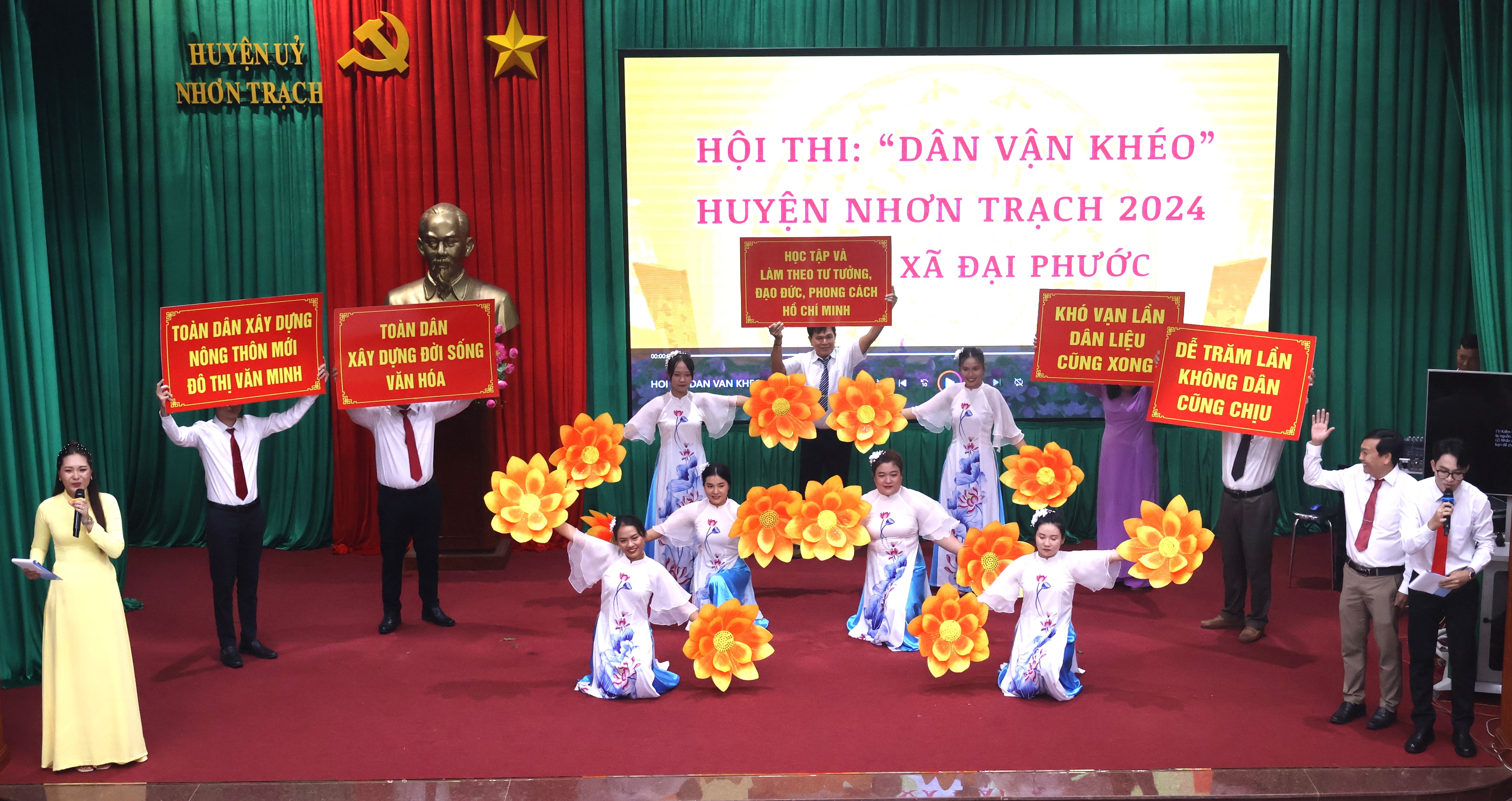 Description: D:\Tin Bai\Nam 2024\Thang 9\24 - 9\Phần thi Tự giới thiệu của xã Đại Phước.JPG