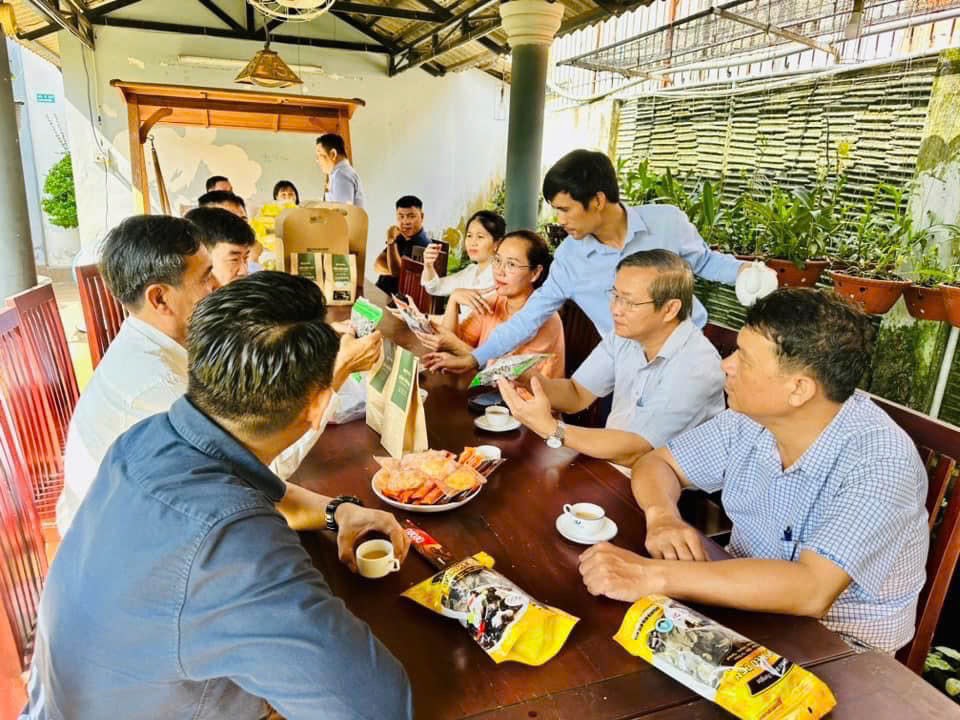 Description: C:\Users\DUYEN-INTERNET\Desktop\cong thong tin\8426010c4754ff0aa645.jpg