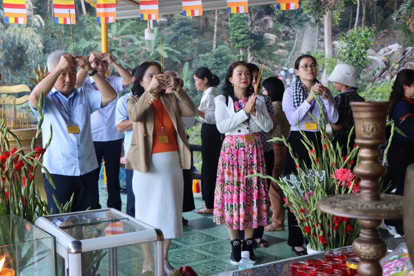 Description: E:\HINH HINH HINH\nam 2025\lanh dao huyen kiem tra nui chua chan\IMG_6458.JPG